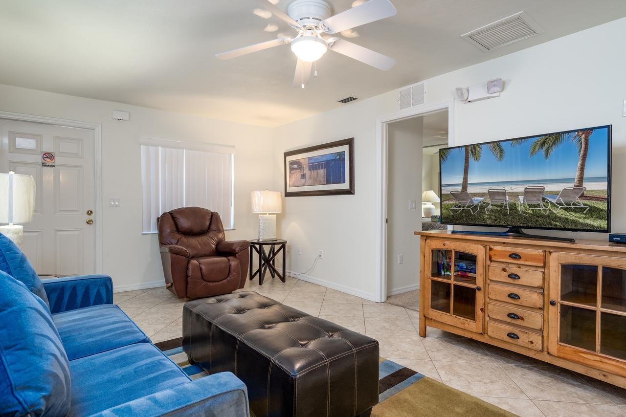 Gulf Breeze Condos Fort Myers Beach Exterior photo